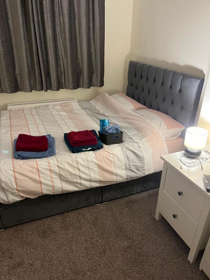 2 St Judes Court D24H1X4 Students Only Appartement Dublin Buitenkant foto