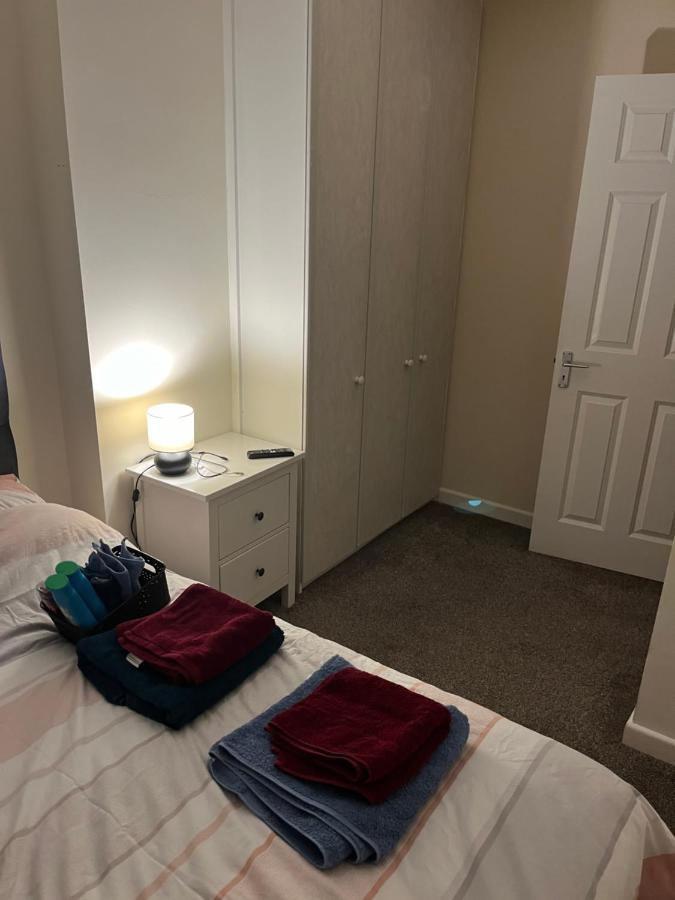 2 St Judes Court D24H1X4 Students Only Appartement Dublin Buitenkant foto