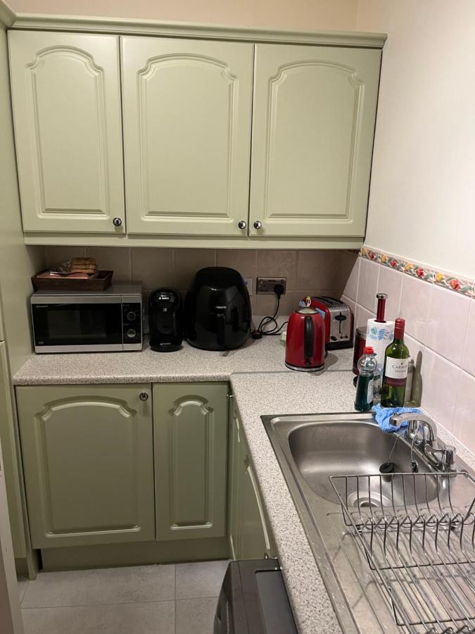 2 St Judes Court D24H1X4 Students Only Appartement Dublin Buitenkant foto